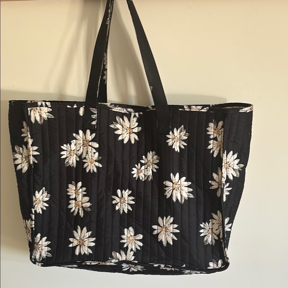 Maurices Handbags - Maurice’s sunflower tote bag